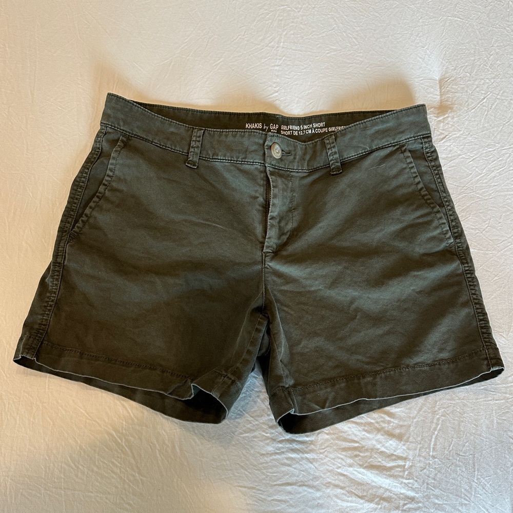 Women’s Khaki by Gap Olive Green Shorts